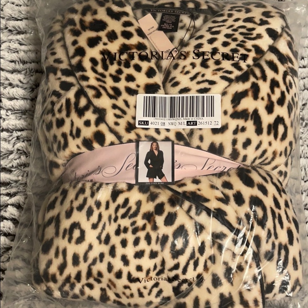 Victoria Secret Cozy Robe